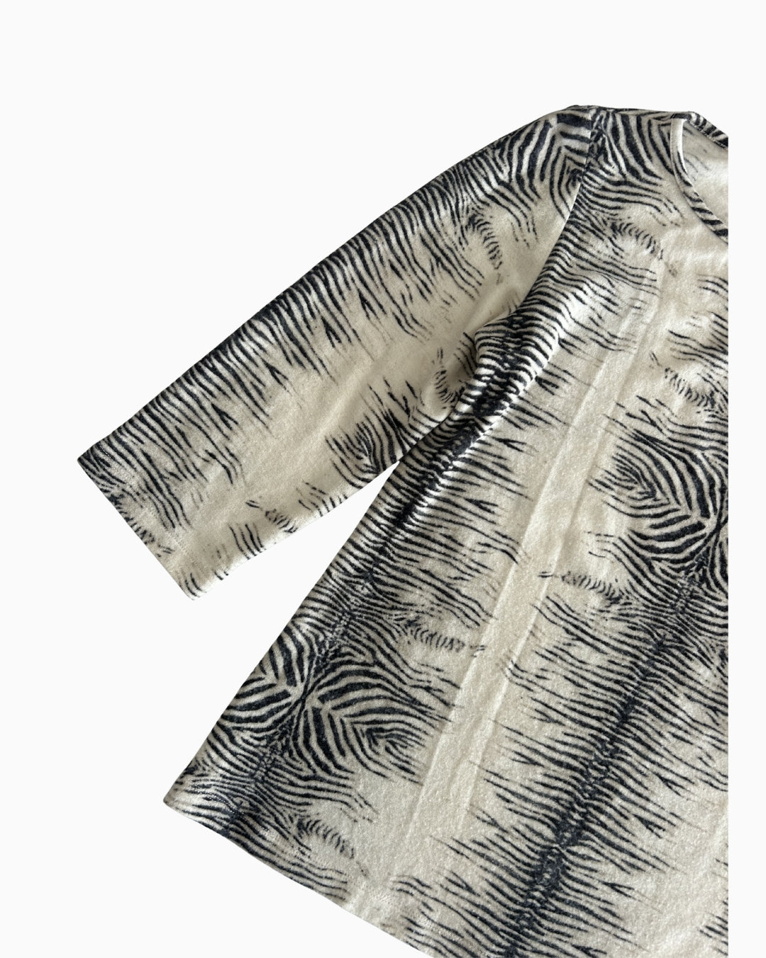 Tiger Quarter Sleeve Top | 12 |