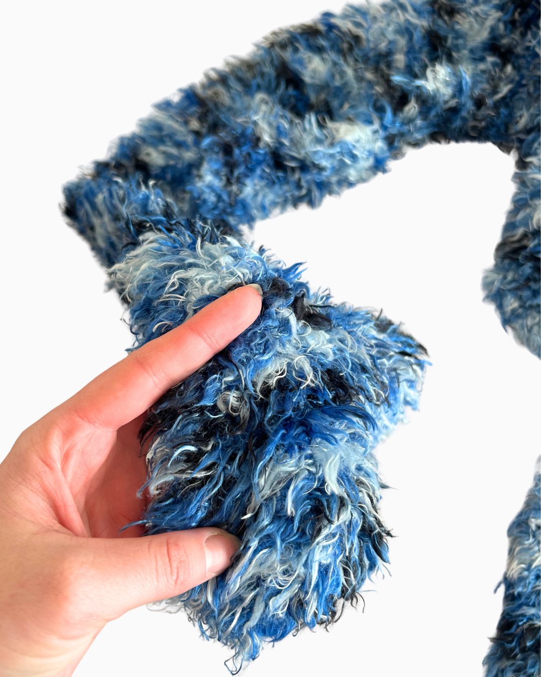 Knitted Fluffy Scarf
